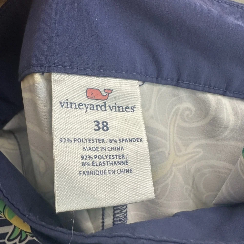 Vineyard Vines Mens 38 Board Shorts Dolphin Fish Performance Swim Trunks Pockets